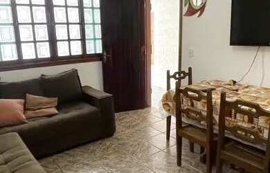 Imagem 3: Vendo linda casa, arejada e segura na vila Maracanã, praia grande São...