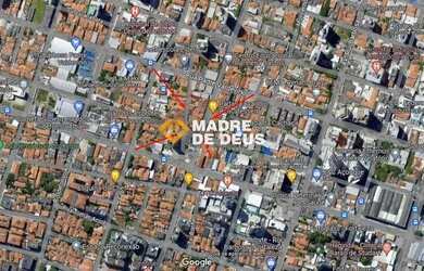 Imagem: A casa possui 4 Dormitórios, 5 Banheiros, 5 Vagas na garagem