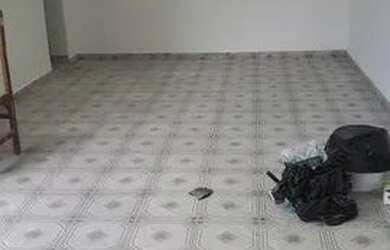 Imagem: A casa possui 2 Dormitórios, 2 Banheiros, 1 Vaga na garagem