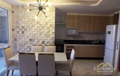 Imagem: O apartamento possui 3 Dormitórios, 2 Banheiros, 2 Vagas na