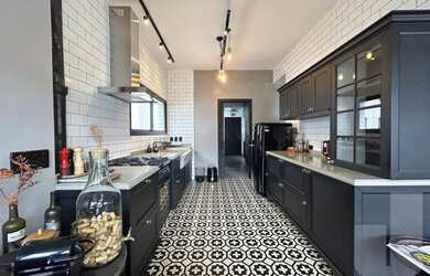 Imagem 4: Reformado, mobiliado, 3 dormitórios sendo 1 suíte master e 1 vaga -...