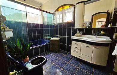 Imagem 12: Sobrado com Piscina, Salão e Vista Verde Morro Nova Cintra