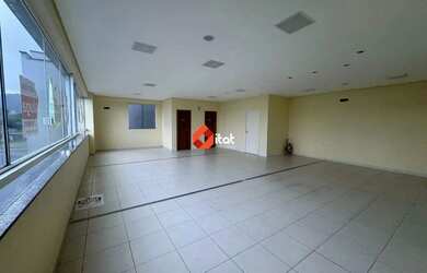 Imagem: O depósito possui 1 Vaga na garagem, 94m² de Área e está