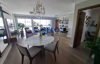 Imagem: O apartamento possui 3 Dormitórios, 5 Banheiros, 2 Vagas na