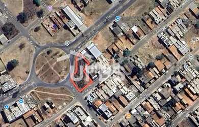 Imagem: O terreno possui 974m² de Área e está localizado em Senador