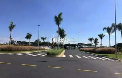 Imagem 11: Terreno disponível para venda no bairro Granja Marileusa em Uberlândia...