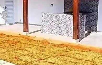 Imagem: O terreno possui 600m² de Área e está localizado em Companhia