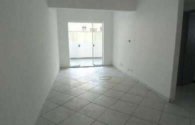 Imagem: O apartamento possui 1 Dormitório, 1 Banheiro, 90m² de Área