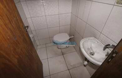 Imagem 11: Barracão para alugar, 300 m² por R$ 4.000,00/mês - Lamenha Grande - Almirante Tamandaré/PR