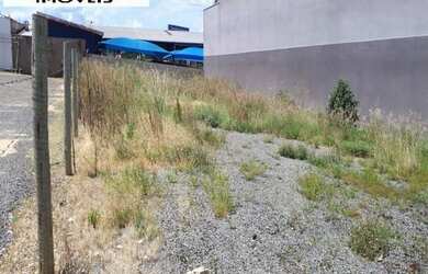 Imagem: O terreno possui 432m² de Área e está localizado em Centro