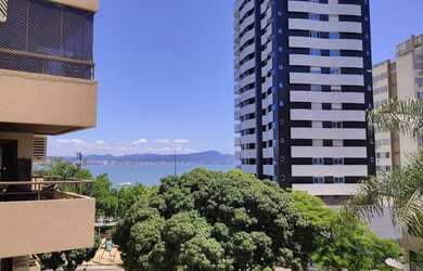 Imagem: O apartamento possui 4 Dormitórios, 5 Banheiros, 2 Vagas na