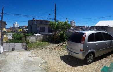 Imagem: O terreno está localizado em Barreiros, São José à venda