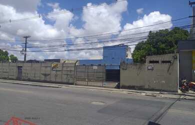 Imagem: O depósito possui 2.000m² de Área e está localizado em