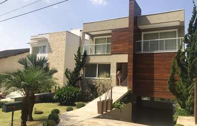 Imagem 1: Casa Maravilhosa para venda ou locação no Aruã Lagos II, 4 suítes, 450 m², piscina, 5 vaga