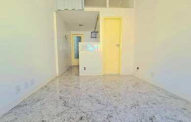 Imagem: A kitnet possui 1 Banheiro, 23m² de Área e está localizado