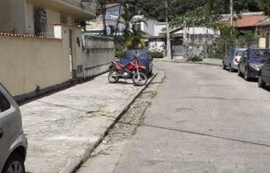 Imagem: O apartamento possui 3 Dormitórios, 1 Banheiro, 70m² de Área