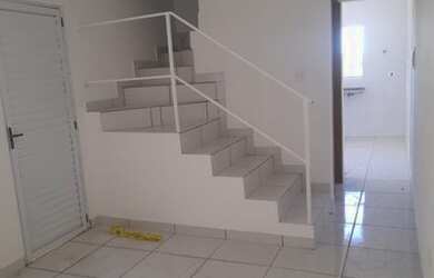 Imagem 8: Casa em Mairinque. Varanda, Área de serviço, 62m² de Áreae2 Vagas...