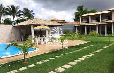 Imagem: A casa em condomínio possui 4 Dormitórios, 3 Banheiros, 4