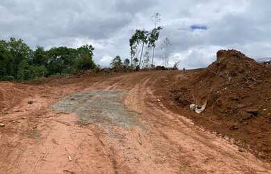 Imagem 9: Terreno com luz individual