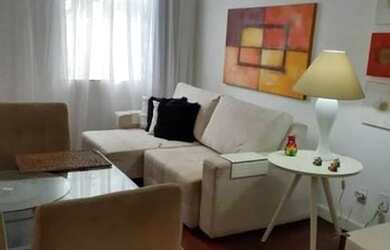 Imagem: O apartamento possui 2 Dormitórios, 1 Banheiro, 1 Vaga na garagem