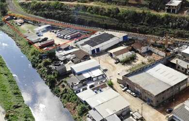 Imagem: O terreno possui 6.000m² de Área e está localizado em Poço