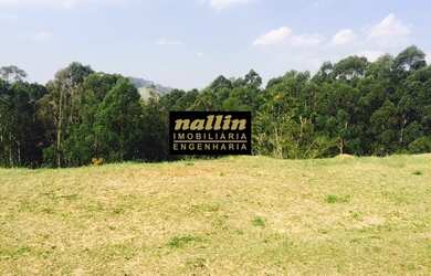 Imagem: O terreno possui 1.000m² de Área e está localizado em Parque