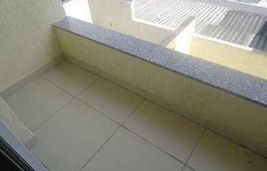 Imagem 8: Sobrado novo inacabado, localizado em cangaíba