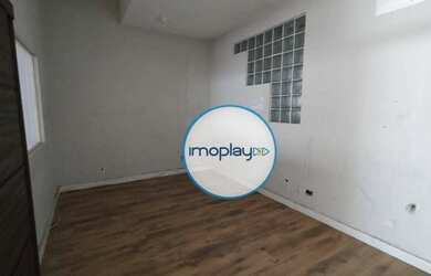 Imagem 13: Ponto comercial com 525m² vão livre, cozinha, 02 banheiros e 05 vagas...