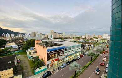 Imagem: O depósito possui 35m² de Área e está localizado em Boqueirão