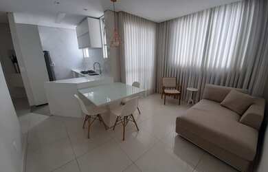 Imagem: O apartamento possui 2 Dormitórios, 1 Banheiro, 2 Vagas na