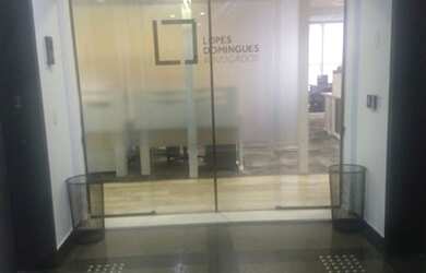 Imagem 10: CONJUNTO COMERCIAL ZONA SUL AVENIDA DAS NAÇÕES UNIDAS MOBILIADO NOVO...