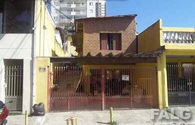 Imagem: A casa possui 1 Dormitório, 1 Banheiro, 2 Vagas na garagem