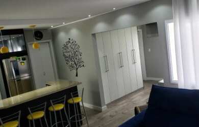 Imagem: O apartamento possui 2 Dormitórios, 1 Banheiro, 1 Vaga na garagem