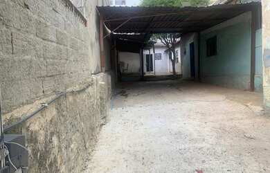 Imagem 6: Galpão/Depósito/Armazém para venda possui 300 metros quadrados em Vila...