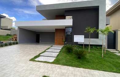 Imagem: A casa em condomínio possui 3 Dormitórios, 5 Banheiros, 255m²