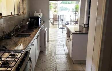 Imagem 5: Casa Alto padrão na região central de Caraguatatuba