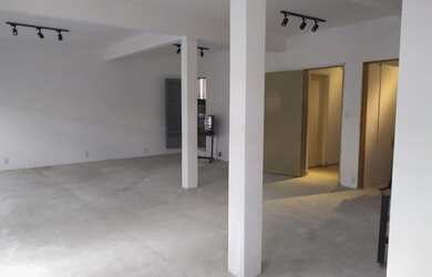 Imagem: O depósito possui 80m² de Área e está localizado em Centro