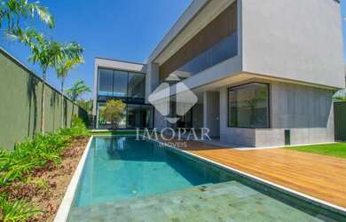 Imagem: A casa em condomínio possui 3 Dormitórios, 5 Banheiros, 2