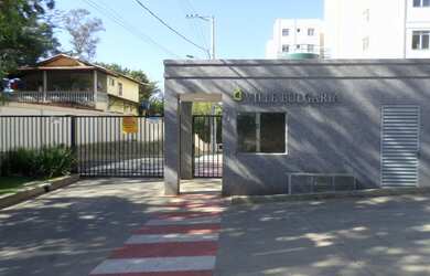 Imagem: O apartamento possui 2 Dormitórios, 1 Banheiro, 3 Vagas na