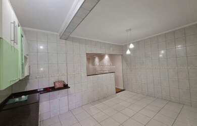 Imagem 7: Casa com 3 dormitórios - venda por R$ 650.000,00 ou aluguel por R$ 2.800,00/mês...