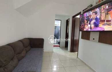 Imagem: A casa possui 2 Dormitórios, 1 Banheiro, 1 Vaga na garagem