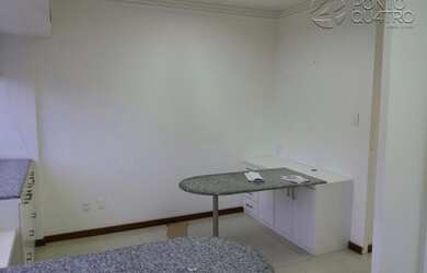 Imagem: O depósito possui 1 Vaga na garagem e 45m² de Área e está