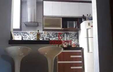 Imagem: O apartamento possui 2 Dormitórios, 1 Banheiro, 1 Vaga na garagem