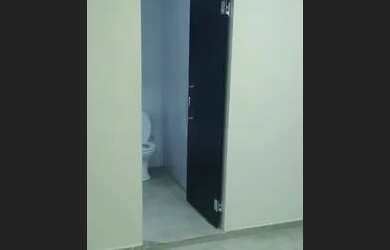 Imagem: A casa possui 1 Dormitório, 1 Banheiro e está localizado