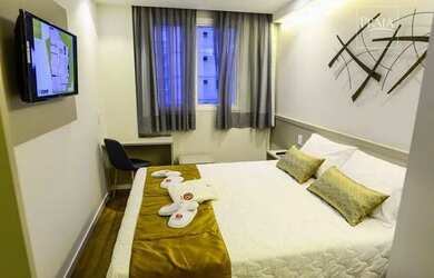 Imagem: O studio possui 1 Dormitório, 1 Banheiro, 1 Vaga na garagem