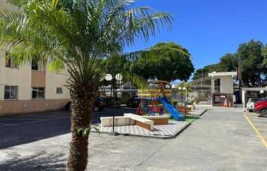 Imagem: O apartamento possui 3 Dormitórios, 1 Banheiro, 1 Vaga na garagem