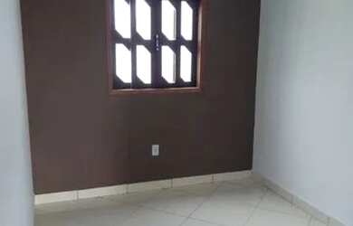 Imagem: A casa em condomínio possui 1 Dormitório, 2 Banheiros, 2 Vagas