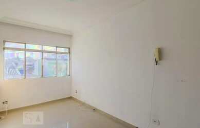 Imagem: O apartamento possui 2 Dormitórios, 1 Banheiro, 45m² de Área