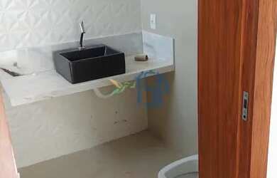 Imagem: A casa em condomínio possui 3 Dormitórios, 2 Banheiros, 2