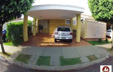 Imagem: A casa em condomínio possui 3 Dormitórios, 2 Banheiros, 2